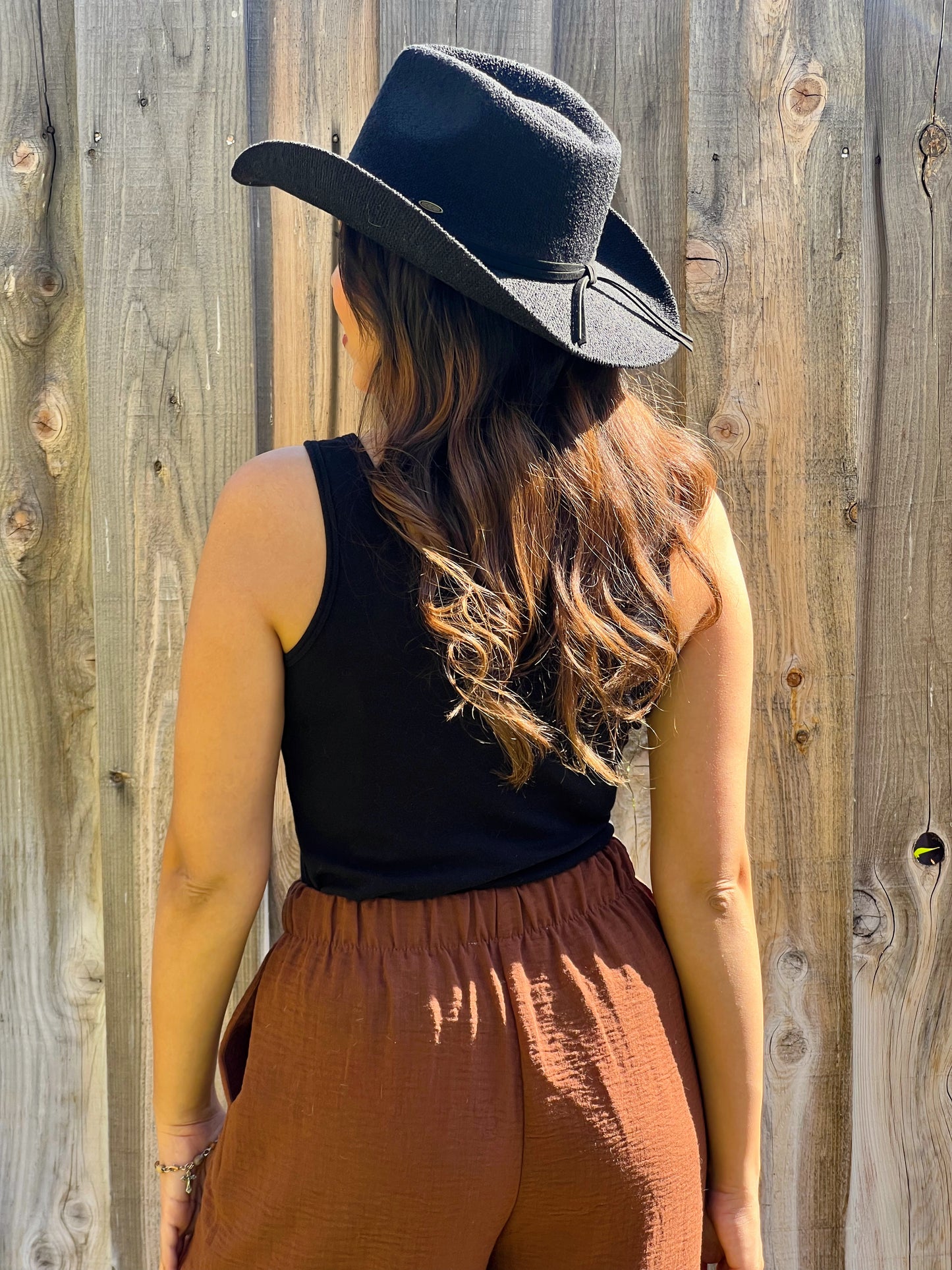 Country Chic Cowgirl Hat - Black