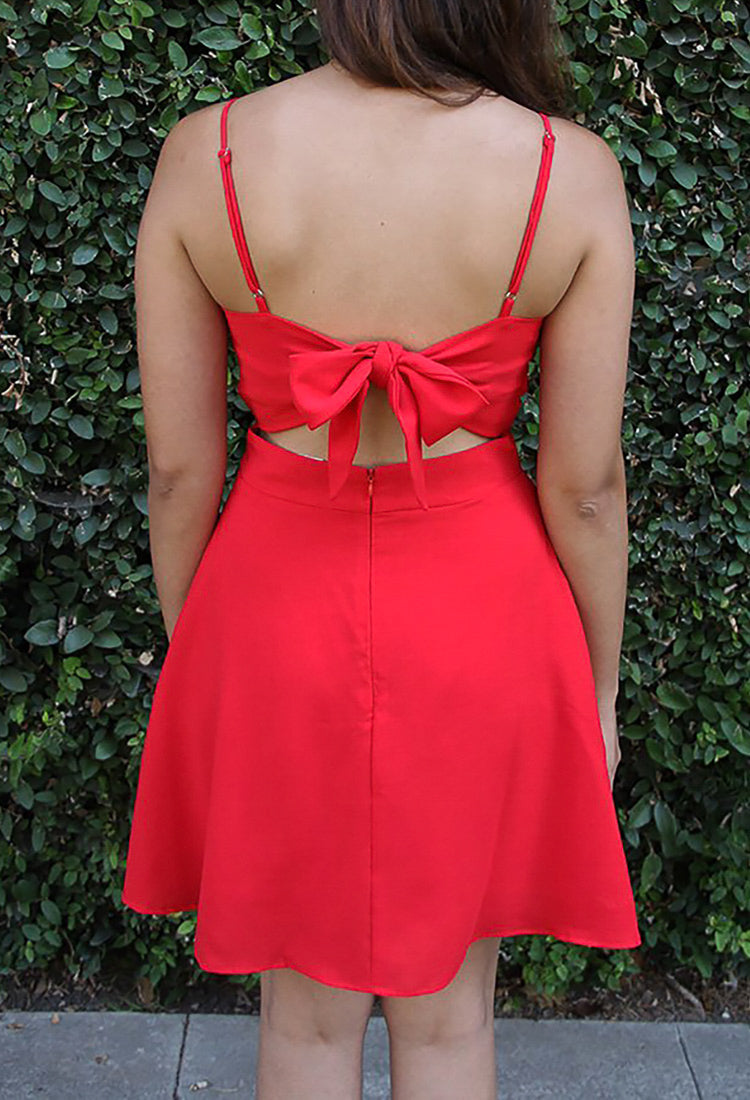 Red Front Button Down Party Flare Dress. Cutout Twisted Detail Adjustable Straps. Side Pockets. Bow Tie Back. Back Zipper Closure. Shop for a variety of dresses.